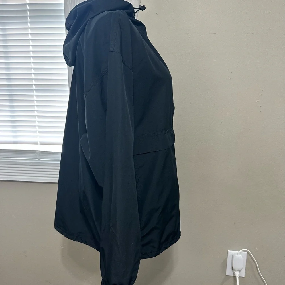 Champion Black Athleticwear Vanderbilt‎ windbreaker with hood size large